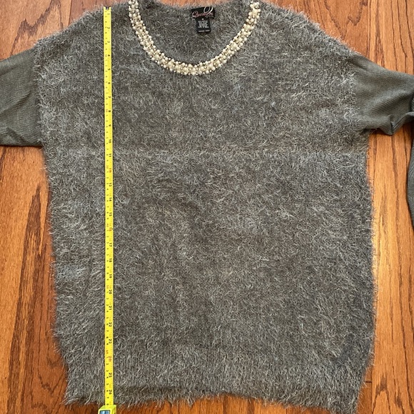 Questions by Say What? Gray fluffy sweater w/rhinestones &beads- medium - Picture 11 of 11